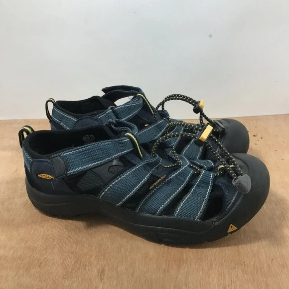 Keen Youth Newport H2 Blue Sport Sandals 1006557 Waterproof Size 6